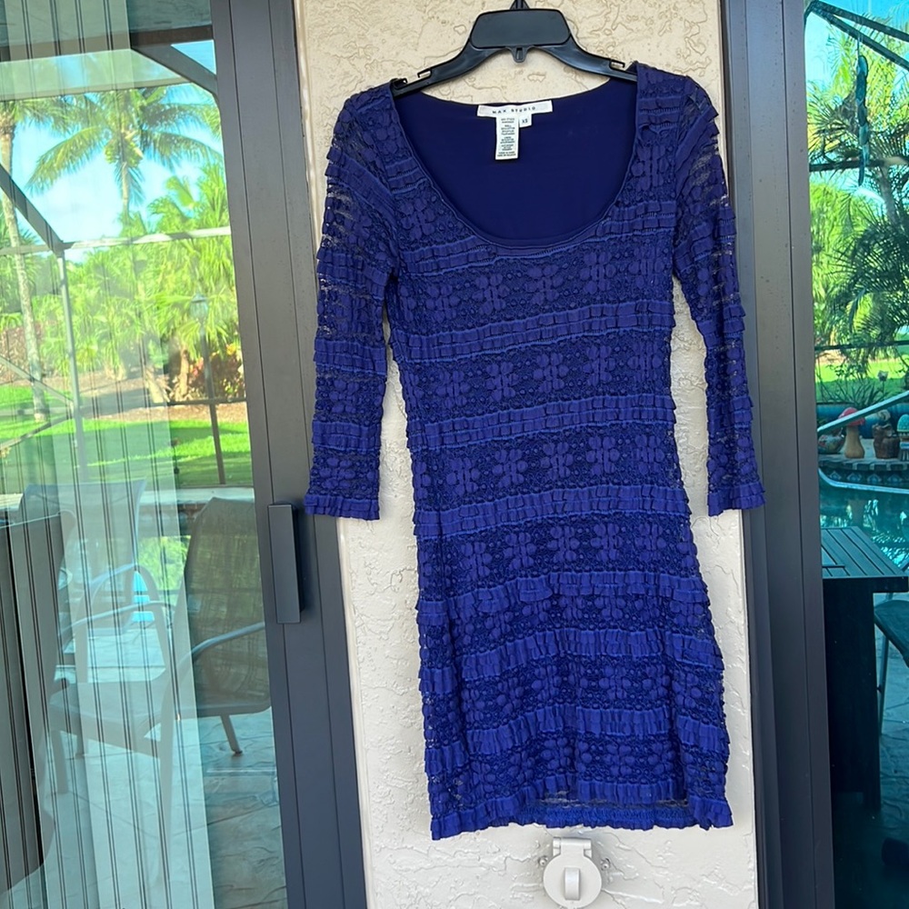 Mac Studio dress size small